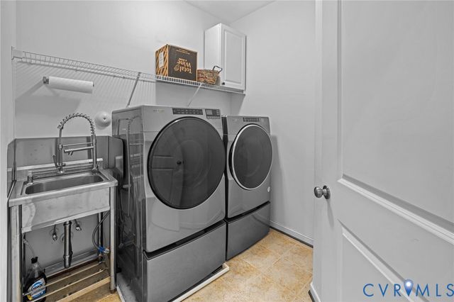3805 Barnyard Trl, Henrico, VA 23060