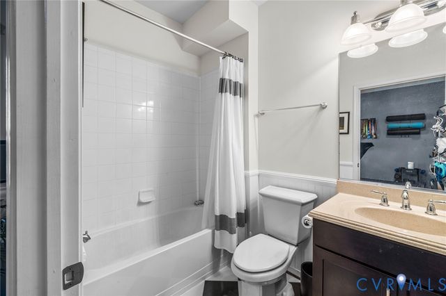 3805 Barnyard Trl, Henrico, VA 23060