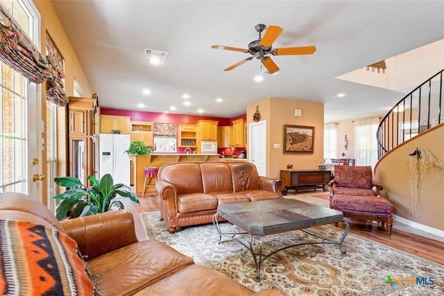 219 Fairway Drive, Gatesville, TX 76528