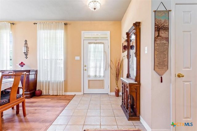 219 Fairway Drive, Gatesville, TX 76528