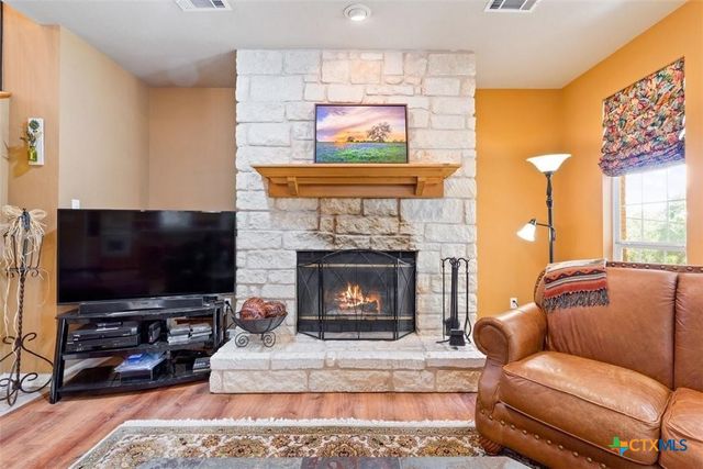 219 Fairway Drive, Gatesville, TX 76528