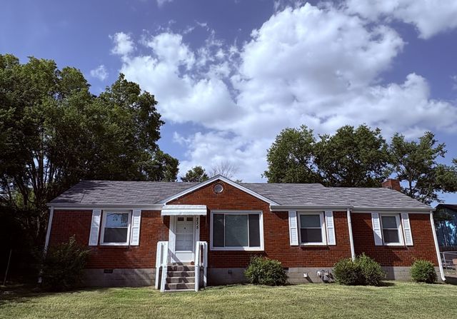 235 Madison Blvd, Madison, TN 37115