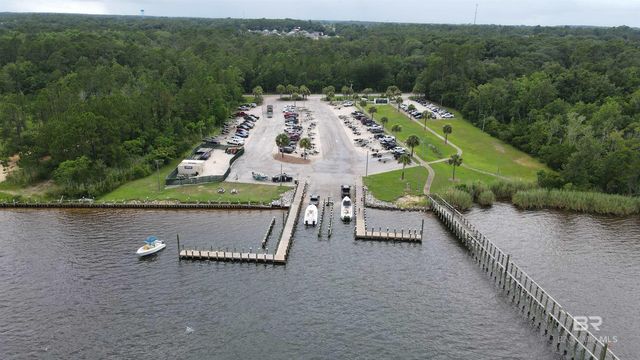 368 Buena Vista Drive, Lillian, AL 36549