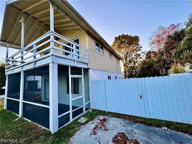 7123 Shannon BLVD, Fort Myers, FL 33908