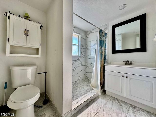 7123 Shannon BLVD, Fort Myers, FL 33908