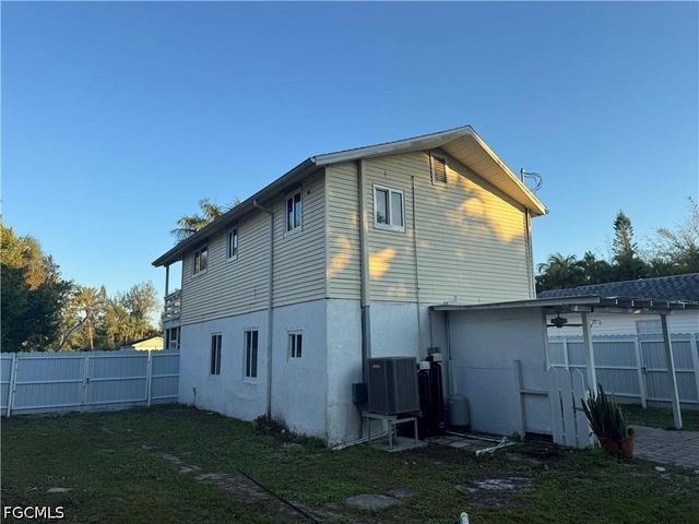 7123 Shannon BLVD, Fort Myers, FL 33908