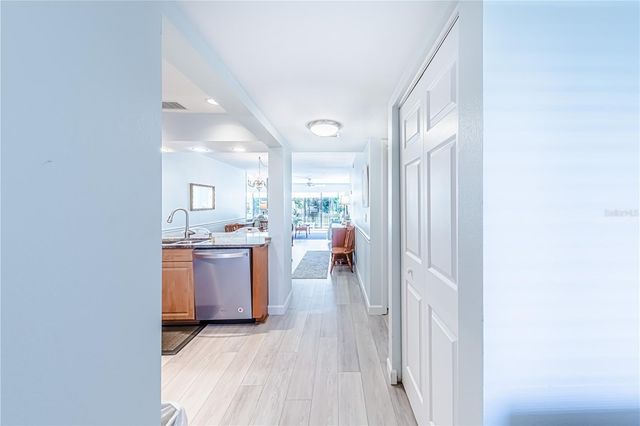 832 BIRD BAY WAY 113, Venice, FL 34285