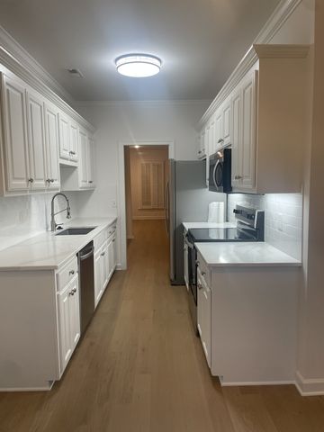 4204 Hillsboro Pike Apt 109, Nashville, TN 37215