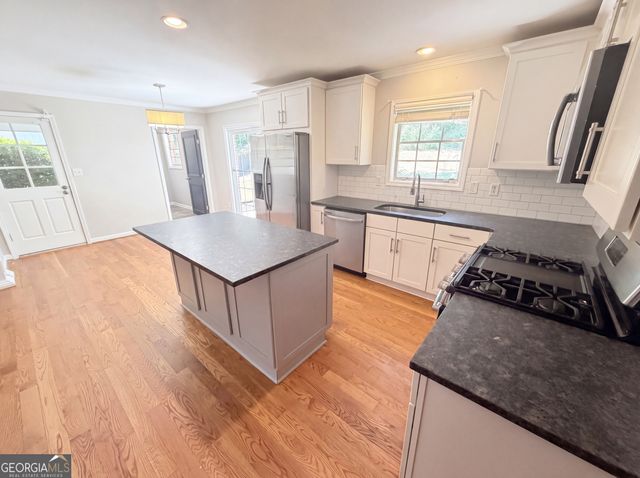 4134 Fawn Lane SE, Smyrna, GA 30082