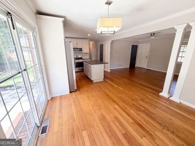 4134 Fawn Lane SE, Smyrna, GA 30082