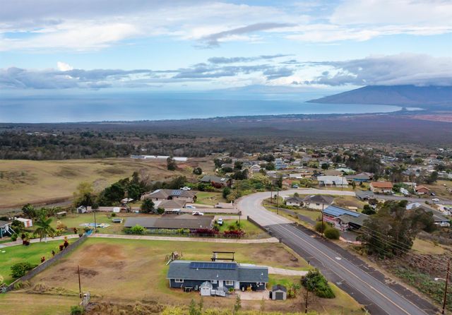 79 Lauie Dr, Kula, HI 96790