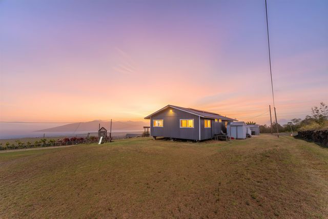 79 Lauie Dr, Kula, HI 96790