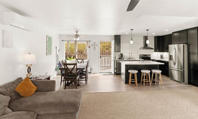 79 Lauie Dr, Kula, HI 96790