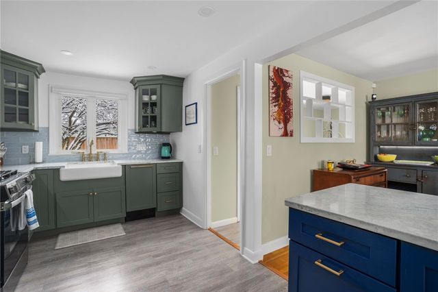 38 Baldino Drive, Cranston, RI 02920