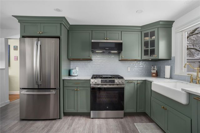 38 Baldino Drive, Cranston, RI 02920