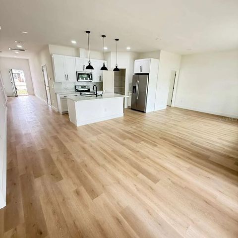 13277 CENTER AVENUE, Largo, FL 33773