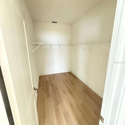 13277 CENTER AVENUE, Largo, FL 33773