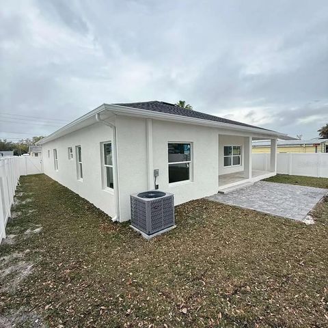13277 CENTER AVENUE, Largo, FL 33773