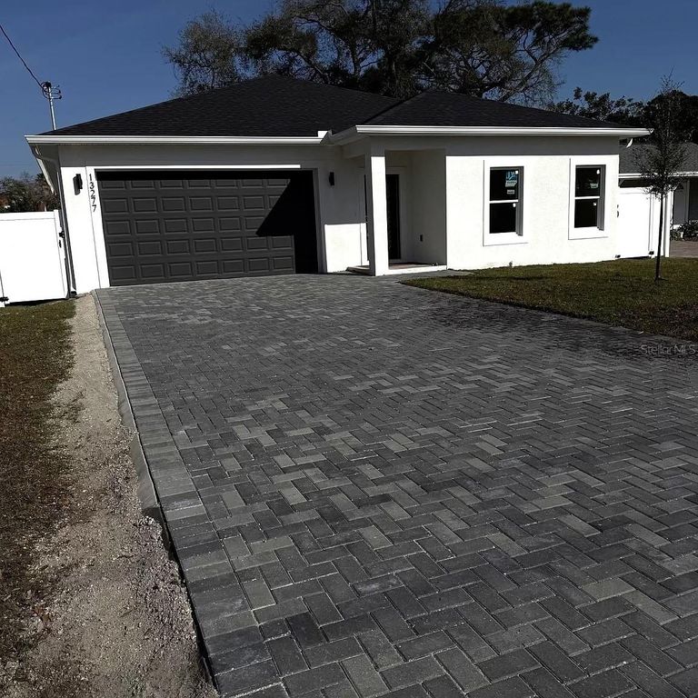 13277 CENTER AVENUE, Largo, FL 33773