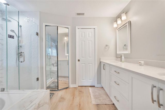 8110 SANDPOINT BOULEVARD, Orlando, FL 32819