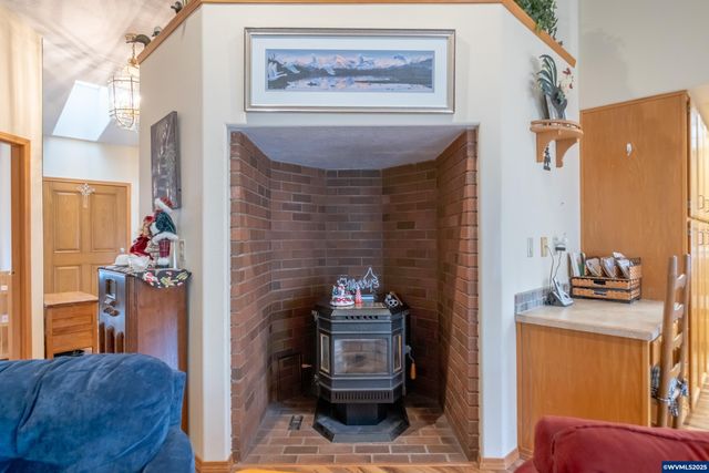 1255 NE Laurelridge St, Keizer, OR 97303