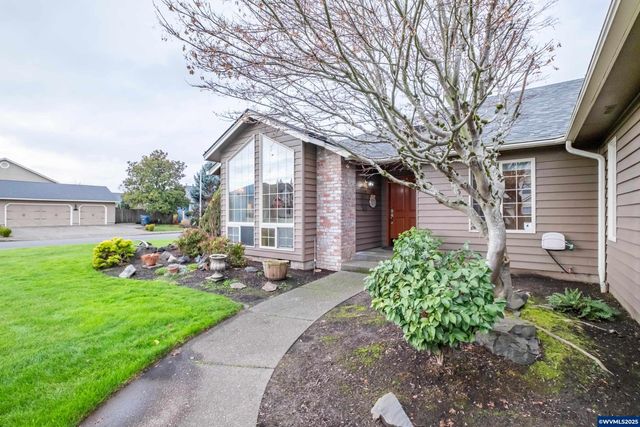 1255 NE Laurelridge St, Keizer, OR 97303