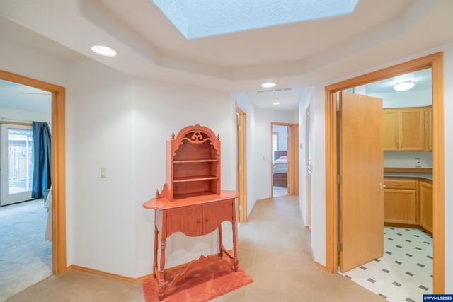 1255 NE Laurelridge St, Keizer, OR 97303