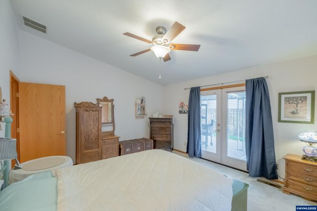 1255 NE Laurelridge St, Keizer, OR 97303