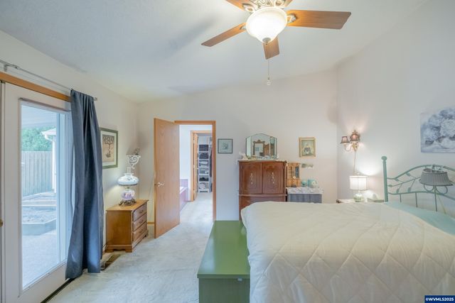 1255 NE Laurelridge St, Keizer, OR 97303