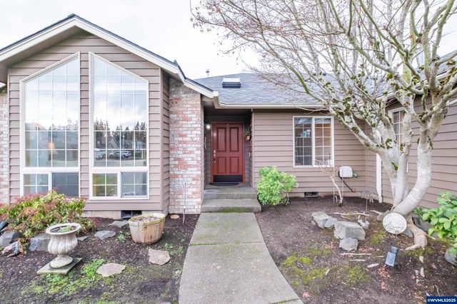 1255 NE Laurelridge St, Keizer, OR 97303