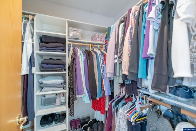 1255 NE Laurelridge St, Keizer, OR 97303