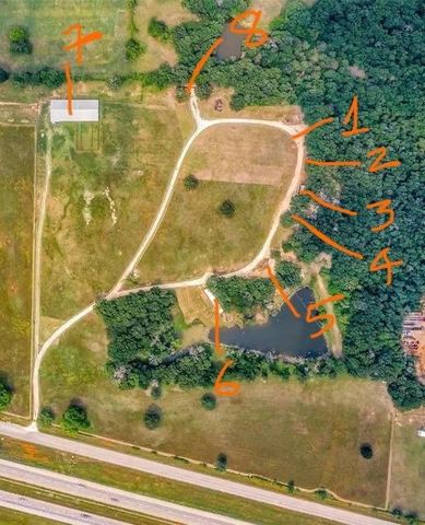 8445 S Interstate 35W W, Alvarado, TX 76009