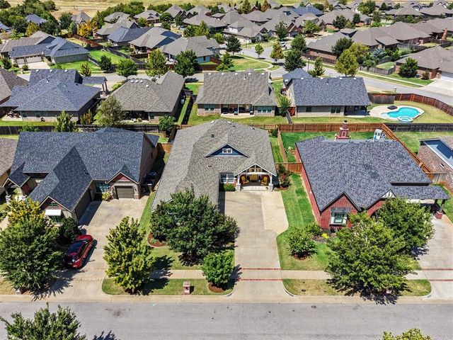 8421 NW 134th Street, Oklahoma City, OK 73142