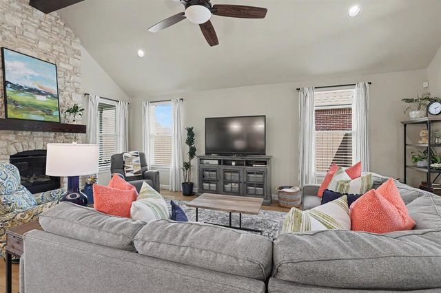 8421 NW 134th Street, Oklahoma City, OK 73142