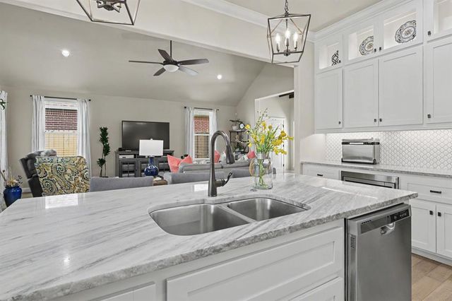 8421 NW 134th Street, Oklahoma City, OK 73142