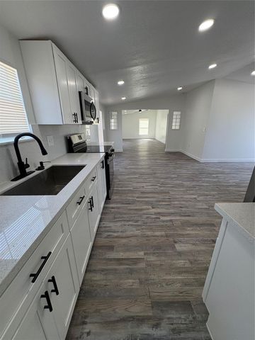 2359 Road 5731, Cleveland, TX 77327