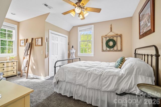9 Whispering Meadows Drive, Fairview, NC 28730