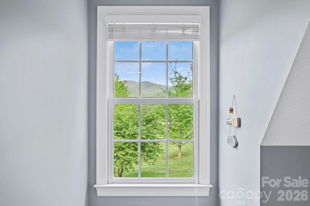 9 Whispering Meadows Drive, Fairview, NC 28730