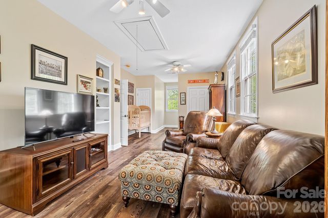 9 Whispering Meadows Drive, Fairview, NC 28730