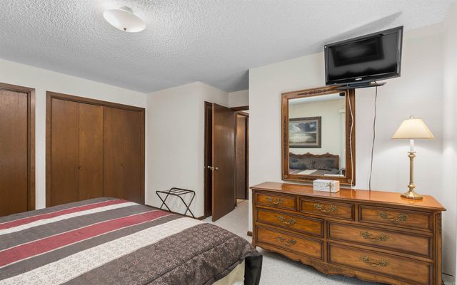 5 Torre Del Mar Way, Hot Springs Village, AR 71909