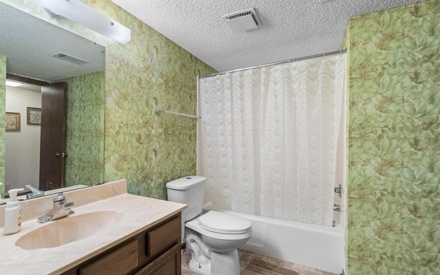 5 Torre Del Mar Way, Hot Springs Village, AR 71909