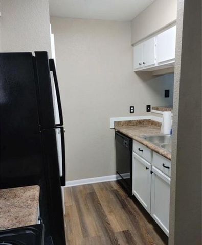 10912 Gulf Freeway 22, Houston, TX 77034
