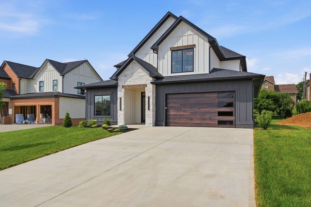 901 Bellerive Boulevard, Nicholasville, KY 40356