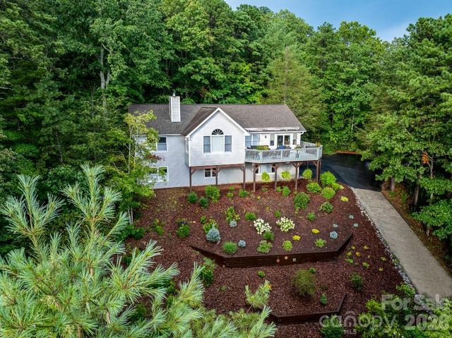 36 Lynx Drive, Black Mountain, NC 28711