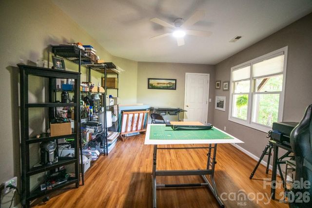 36 Lynx Drive, Black Mountain, NC 28711