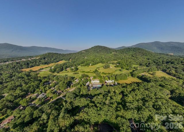 36 Lynx Drive, Black Mountain, NC 28711