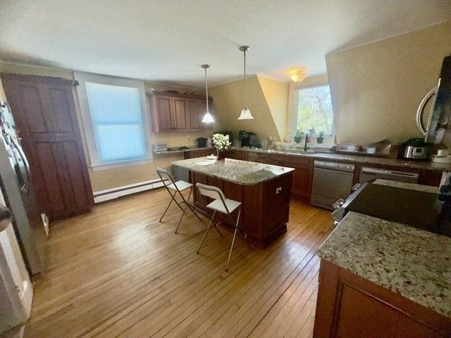 81 Church Street 3, Newton, MA 02458