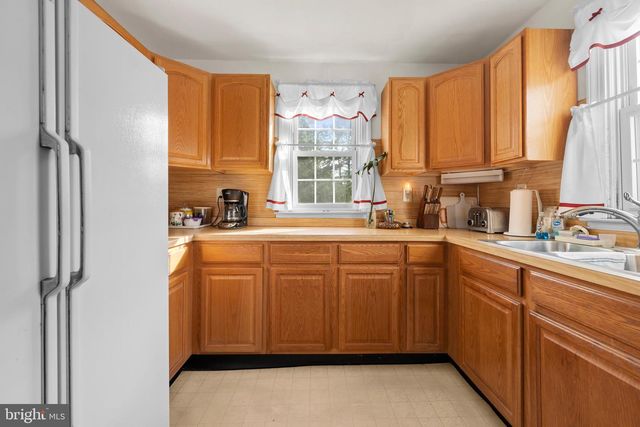31 OLD STATE RD, Berwyn, PA 19312