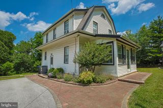 31 OLD STATE RD, Berwyn, PA 19312