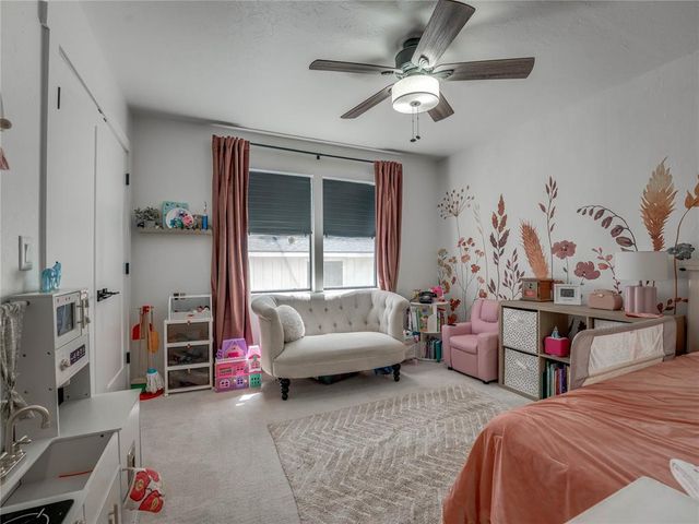 2221 W College Avenue, Guthrie, OK 73044